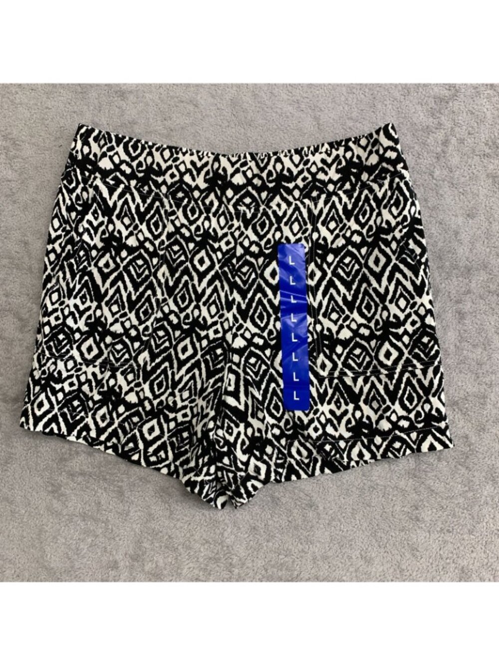 Wildfox Women's L Black & White Ikat Print Rayon Shorts M1164 - Picture 4 of 10